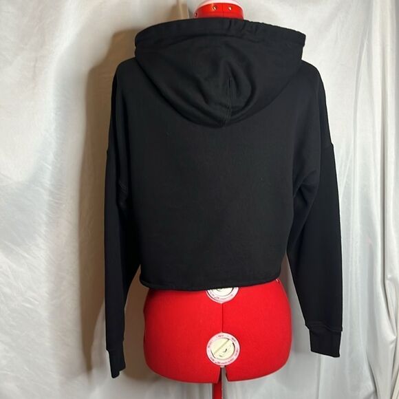 XS136 Calvin Klein logo crop hoodie with raw hem - Picture 5 of 8